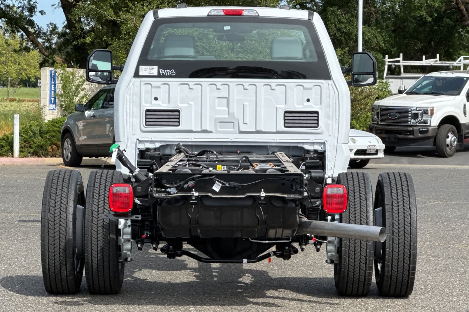 Thumbnail: 2025 Ford F-550 - 6
