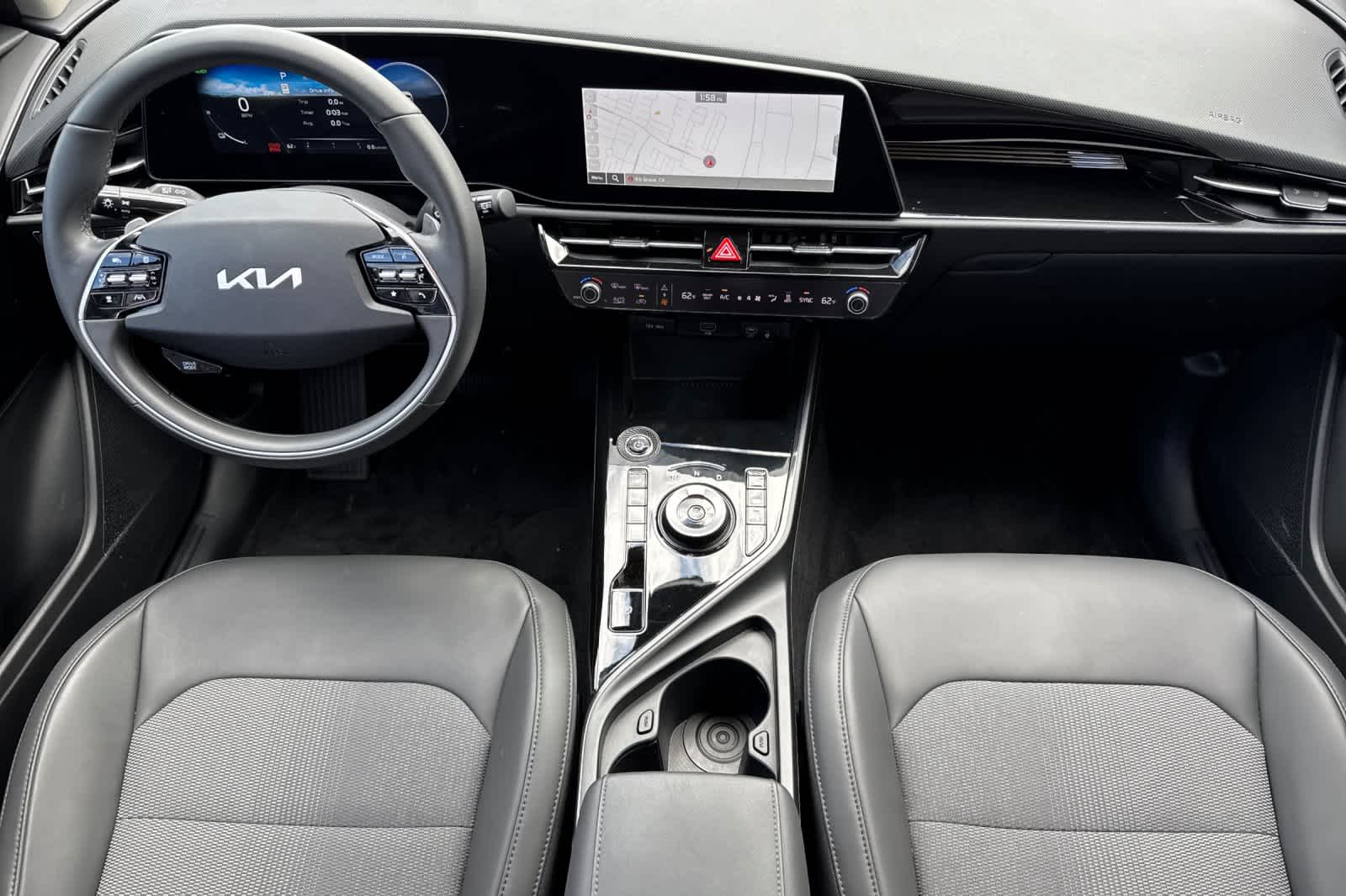 2025 Kia Niro EV Wind photo 2