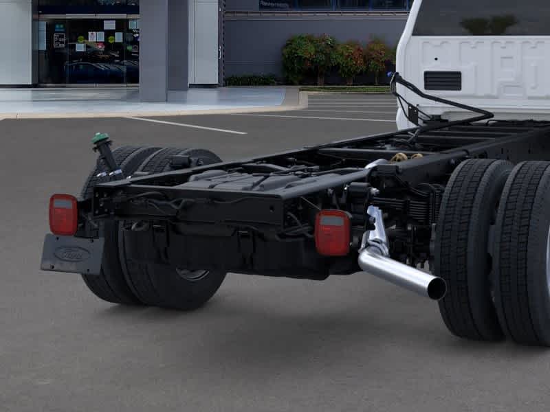 Thumbnail: 2026 Ford F-550 - 21