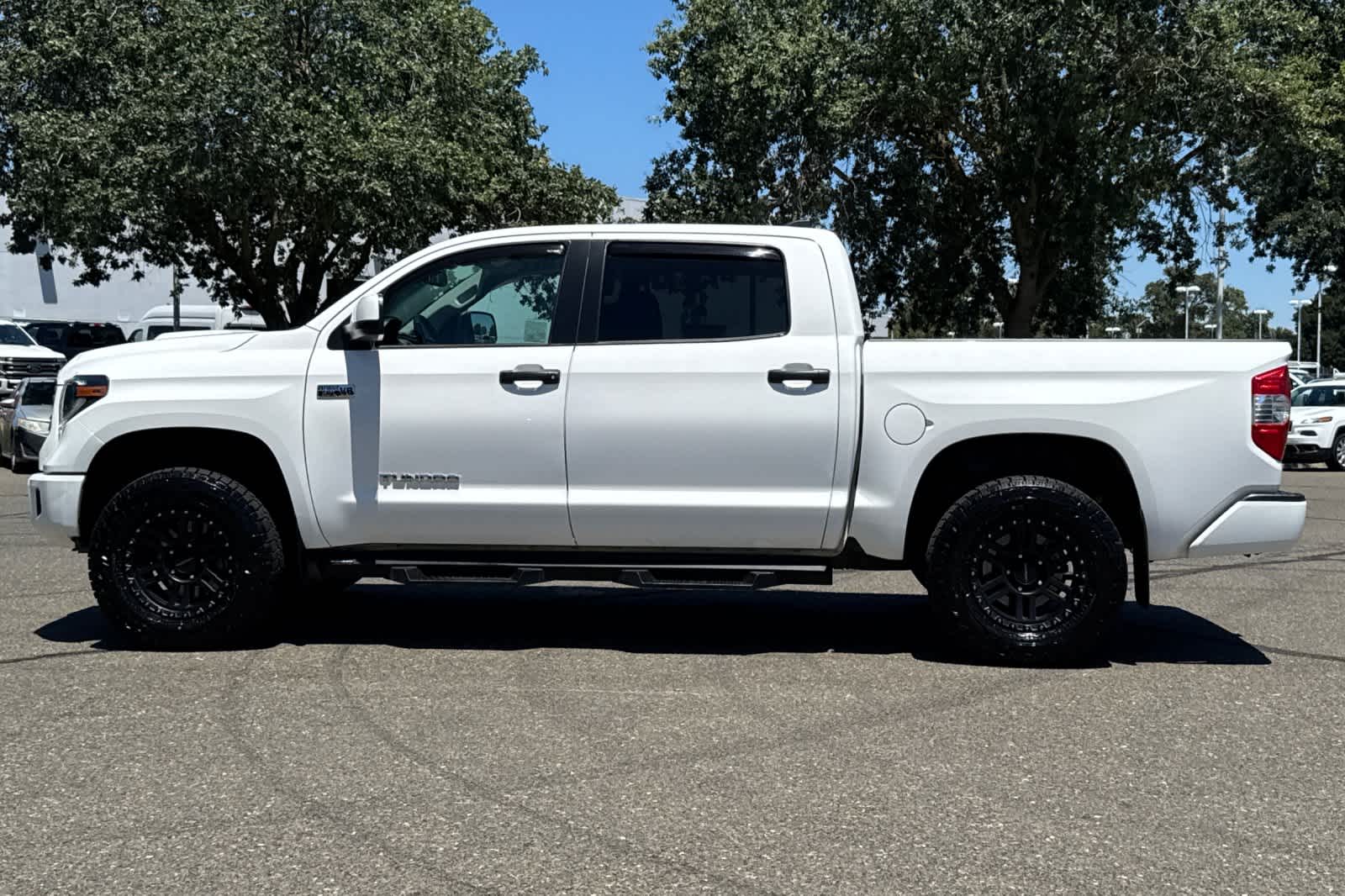 Thumbnail: 2020 Toyota Tundra - 5