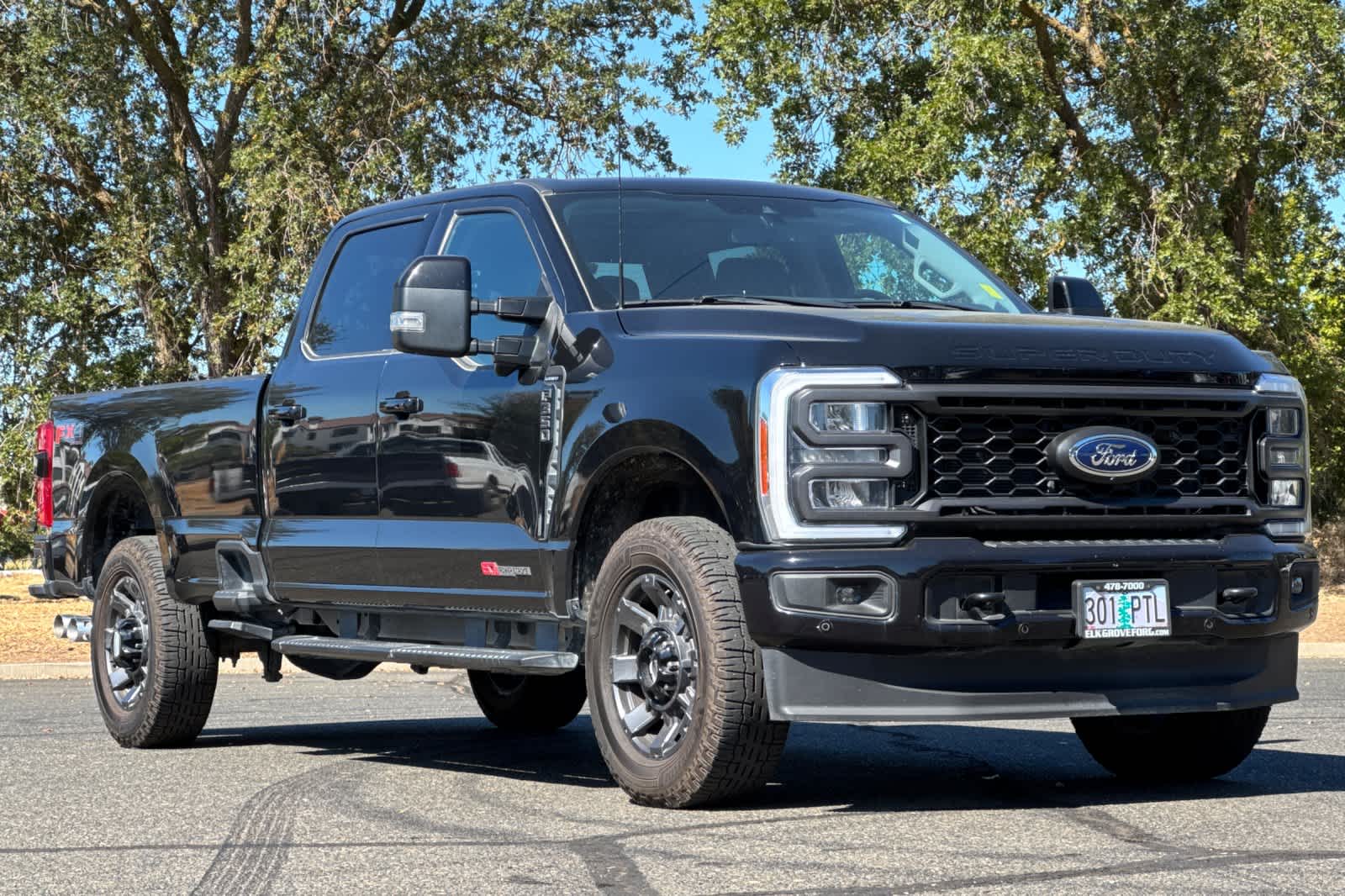 Thumbnail: 2023 Ford F-350 - 9