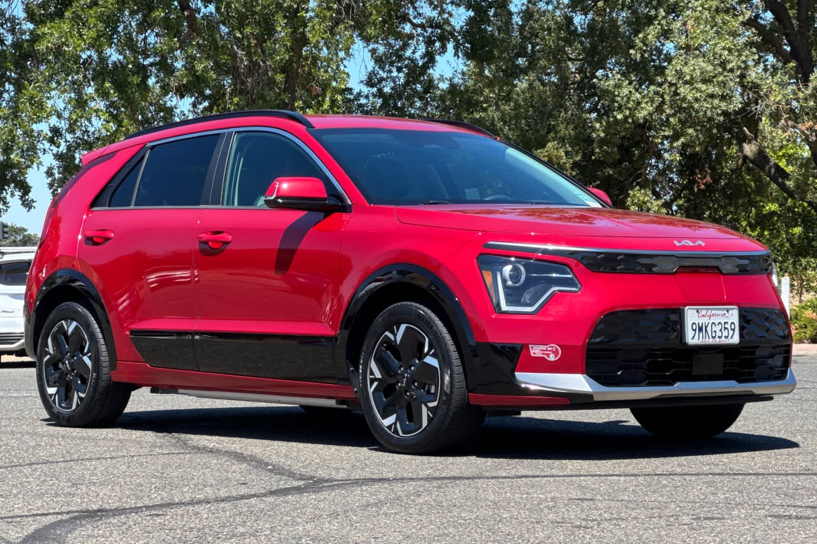 Thumbnail: 2024 Kia Niro - 9
