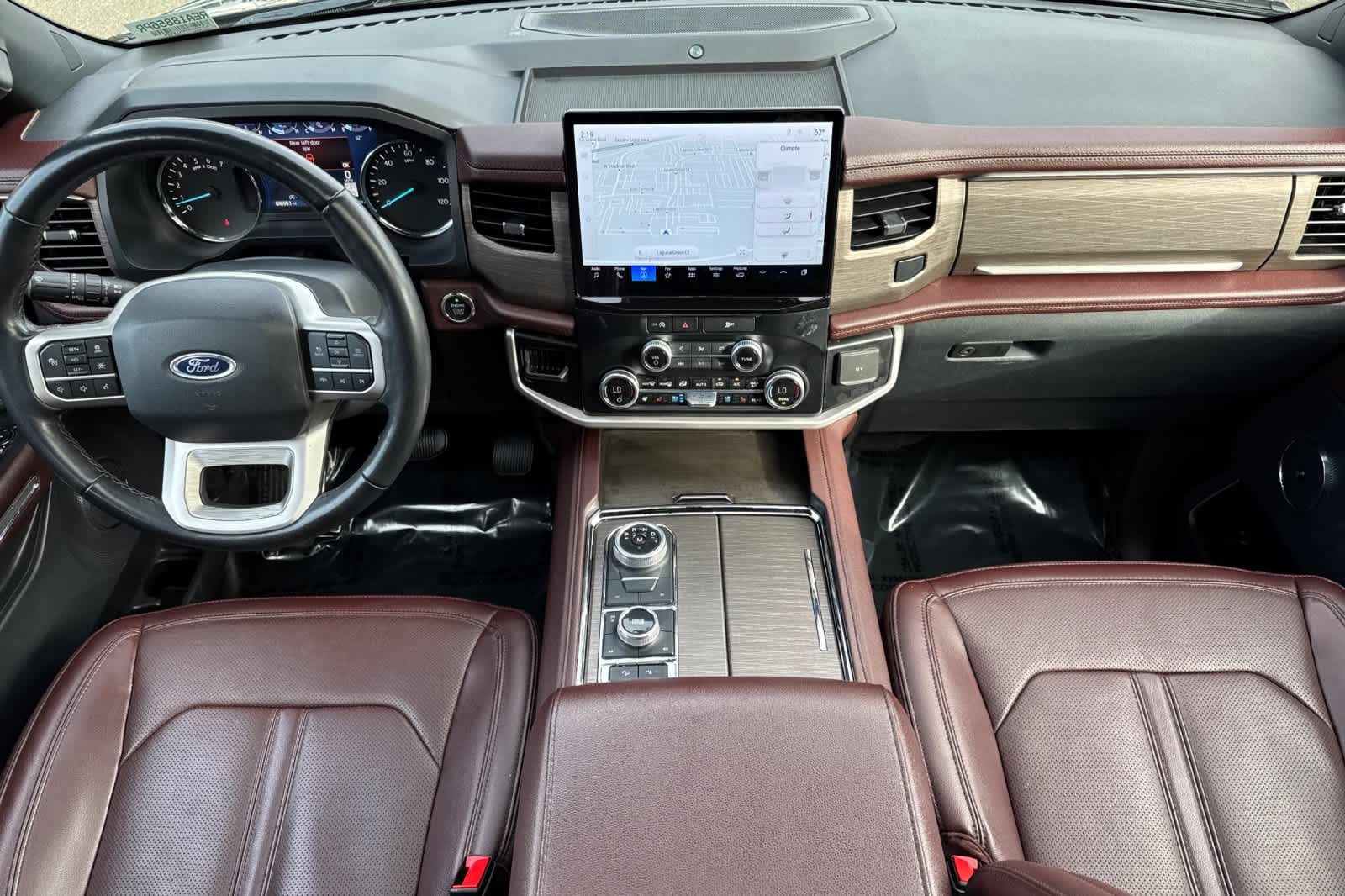 2024 Ford Expedition Limited photo 3