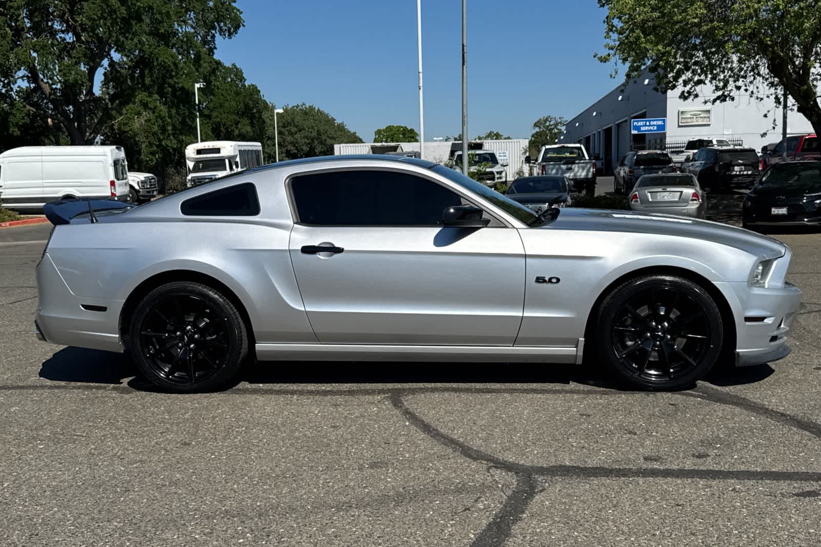 Thumbnail: 2014 Ford Mustang - 8