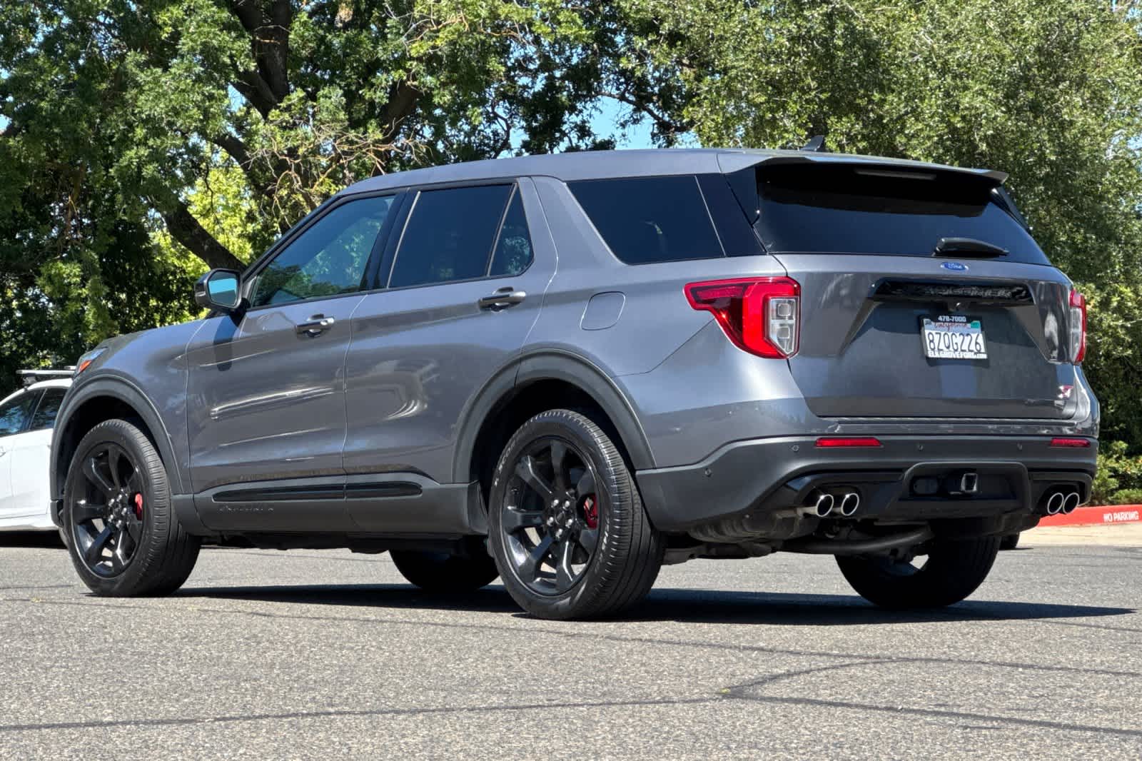 Thumbnail: 2022 Ford Explorer - 6