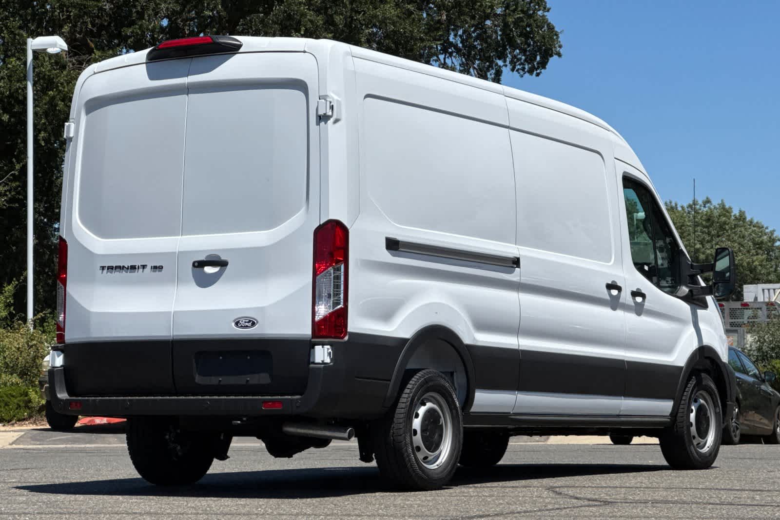 Thumbnail: 2026 Ford Transit Series - 2