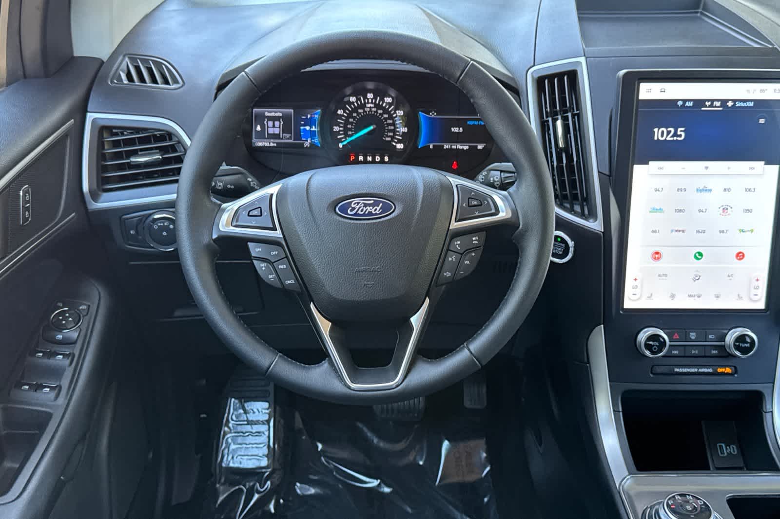 Thumbnail: 2022 Ford Edge - 14