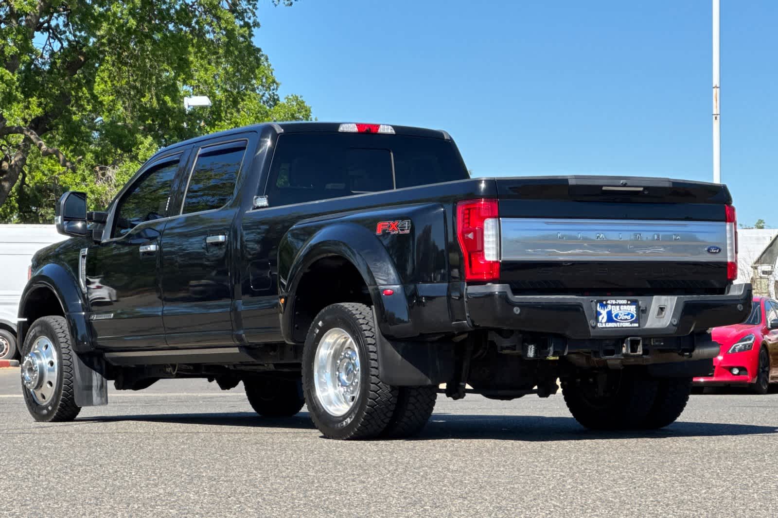 Thumbnail: 2018 Ford F-450 - 6