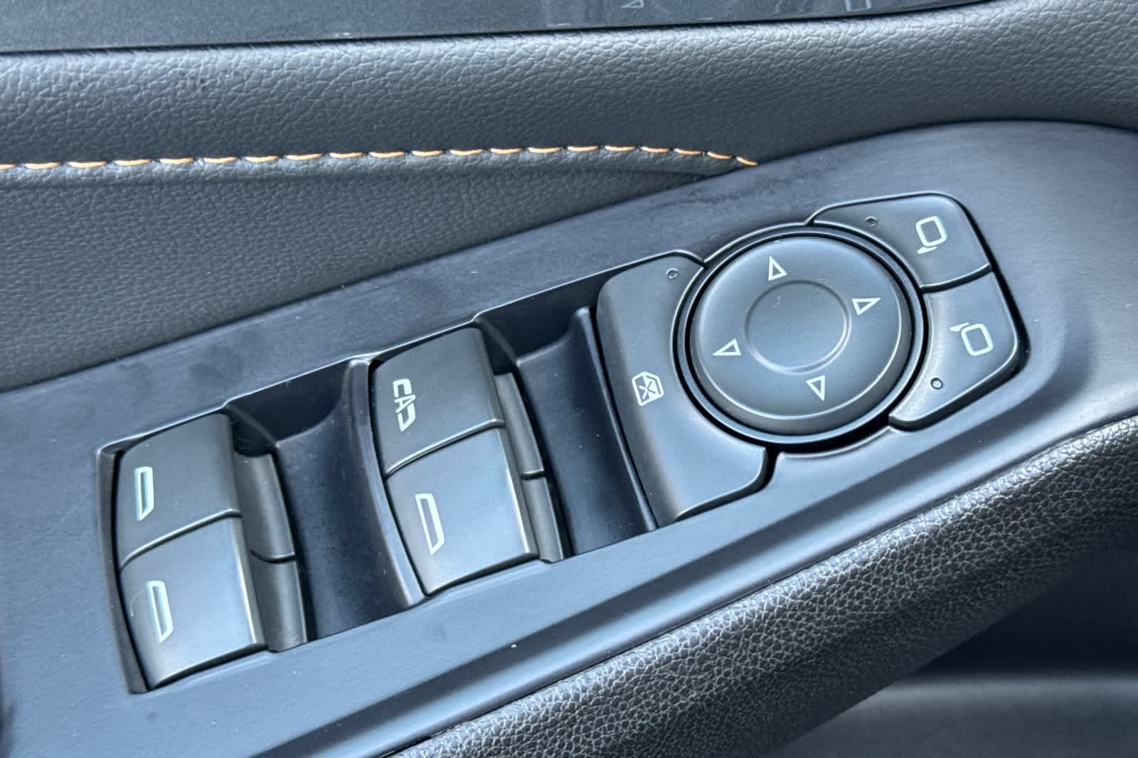 Thumbnail: 2021 Chevrolet Traverse - 13