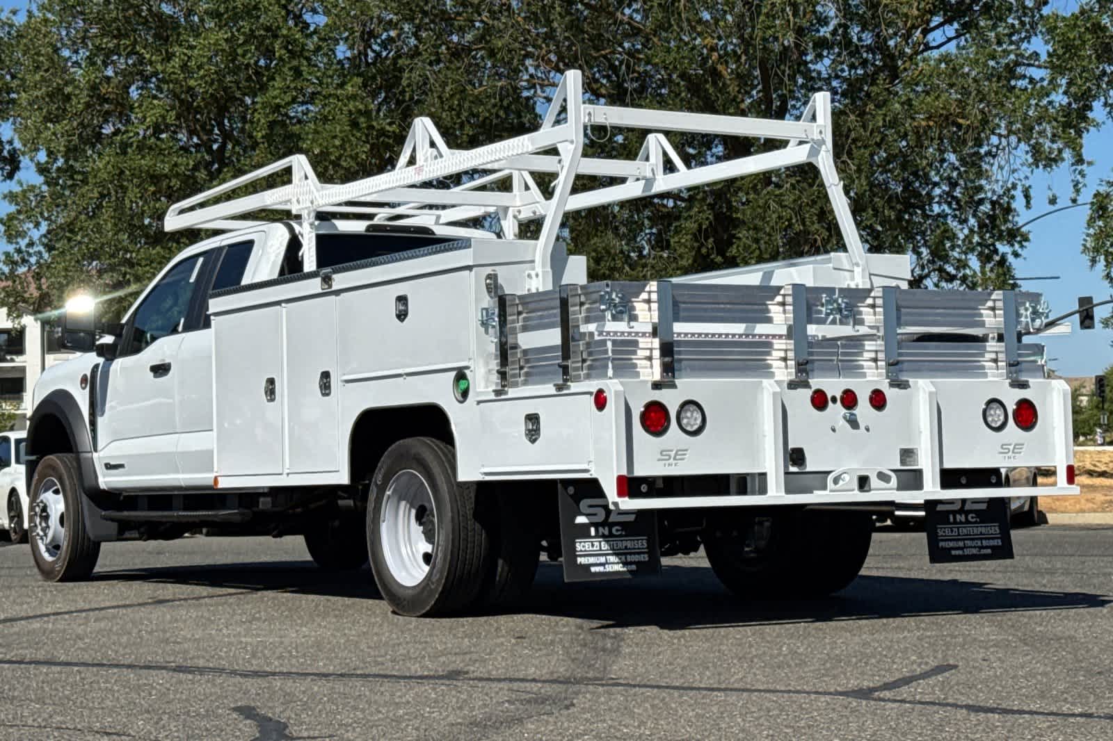 Thumbnail: 2025 Ford F-550 - 6