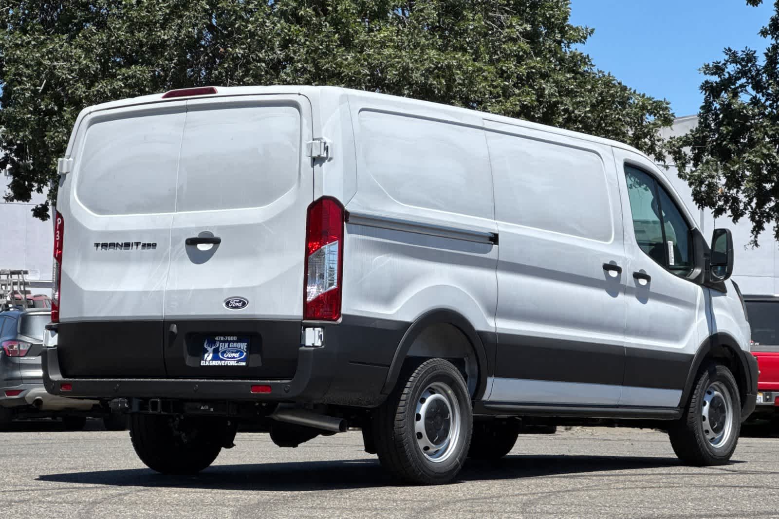 Thumbnail: 2026 Ford Transit Series - 2