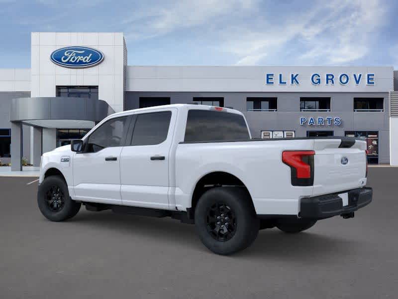 2025 Ford F-150 Lightning photo 2