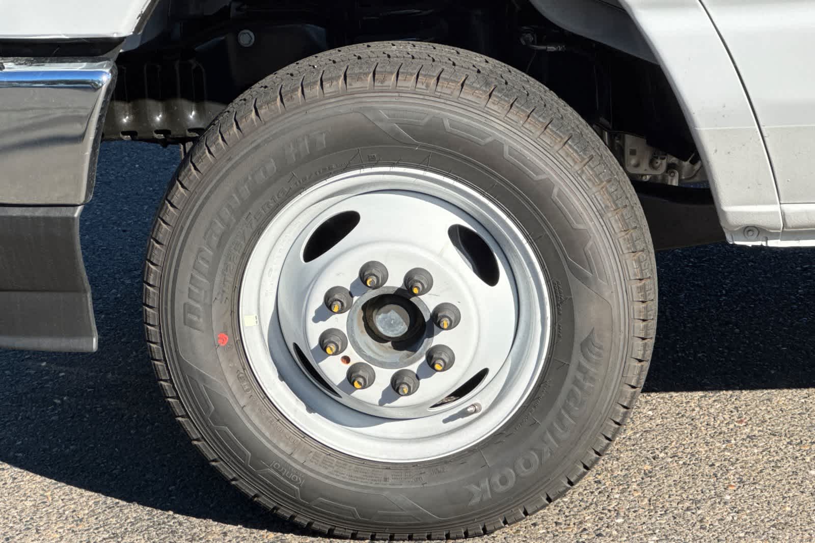 Thumbnail: 2026 Ford Econoline - 23