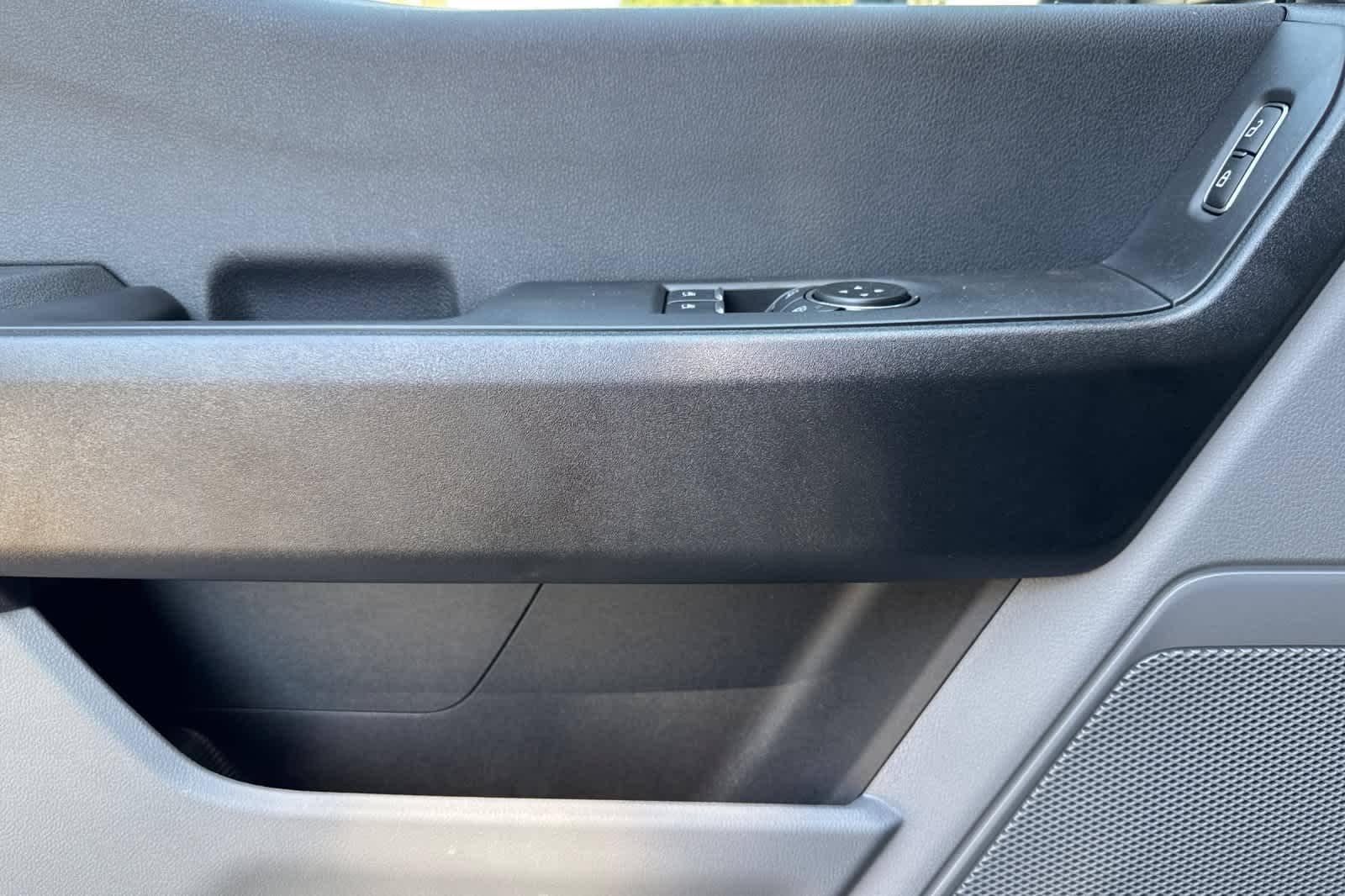 Thumbnail: 2025 Ford F-550 - 11