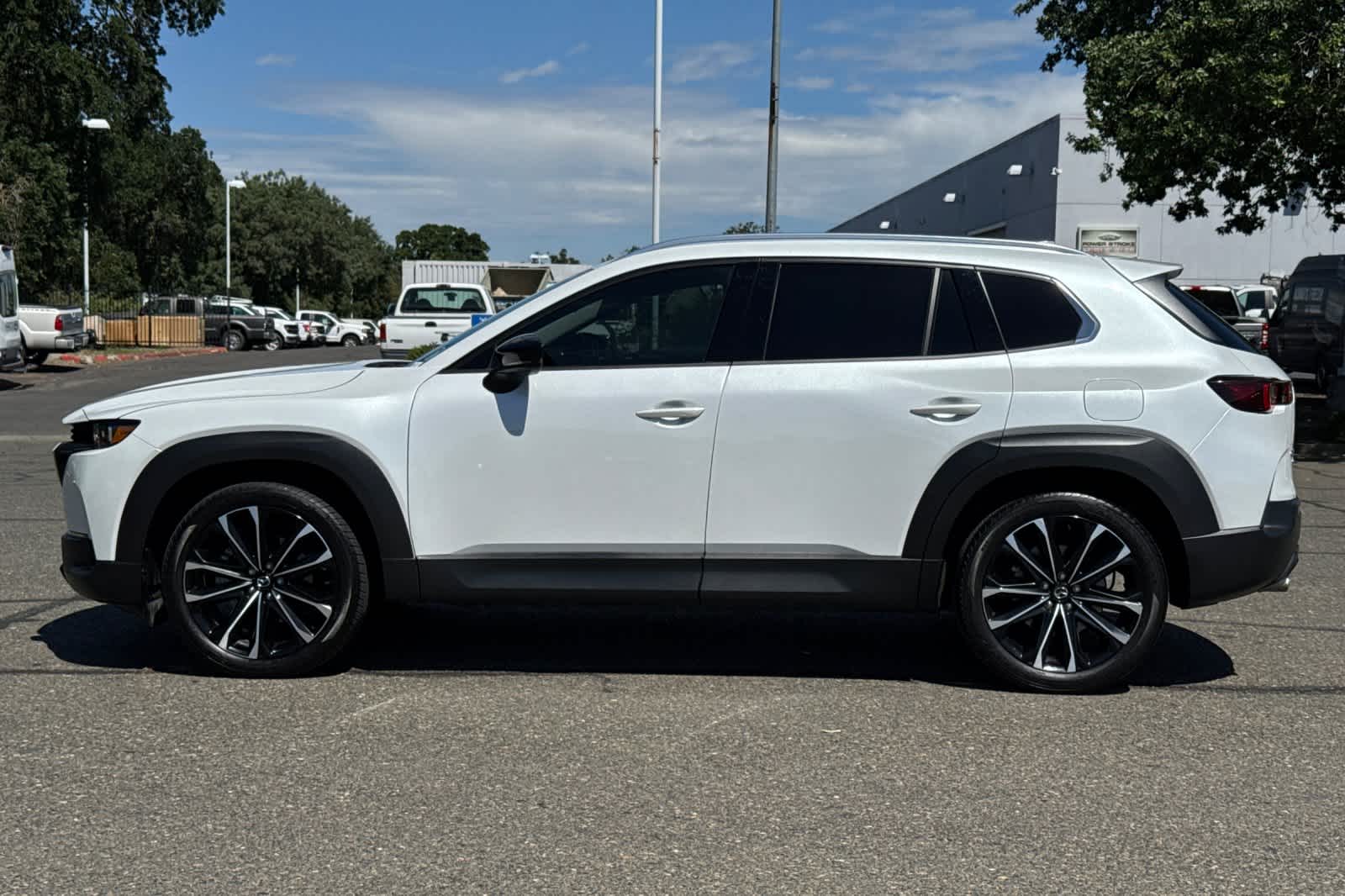 Thumbnail: 2023 Mazda CX-50 - 5