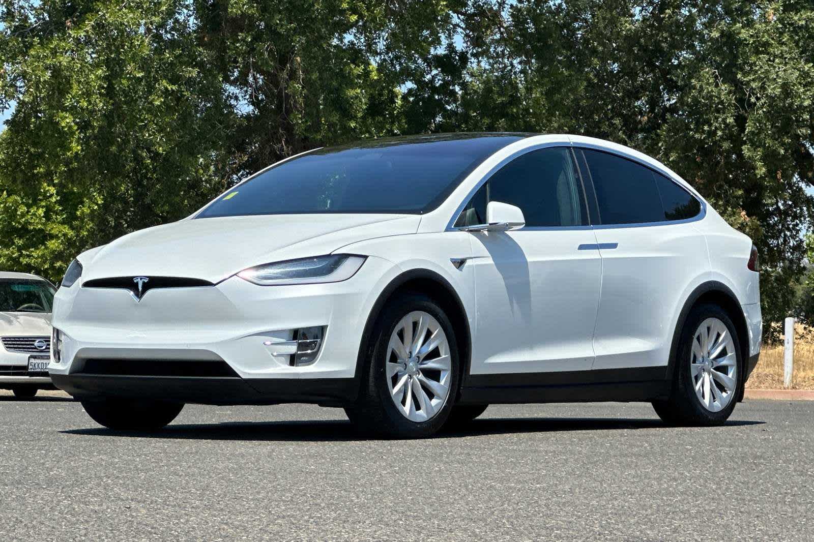 2017 Tesla Model X 100D -
                Elk Grove, CA