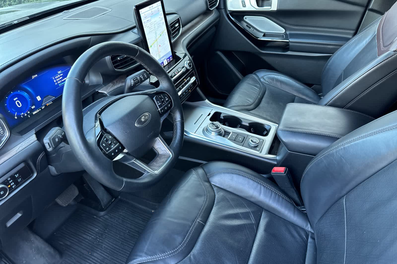 Thumbnail: 2023 Ford Explorer - 11