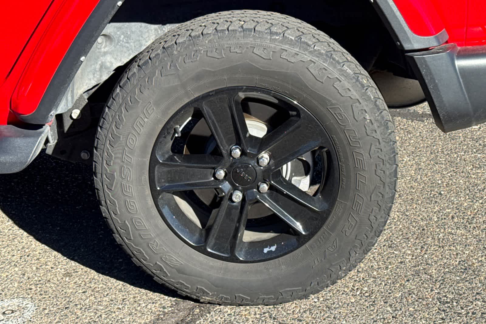 Thumbnail: 2021 Jeep Wrangler - 26