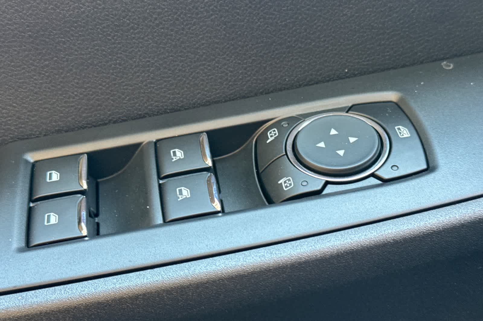 Thumbnail: 2025 Ford F-350 - 13