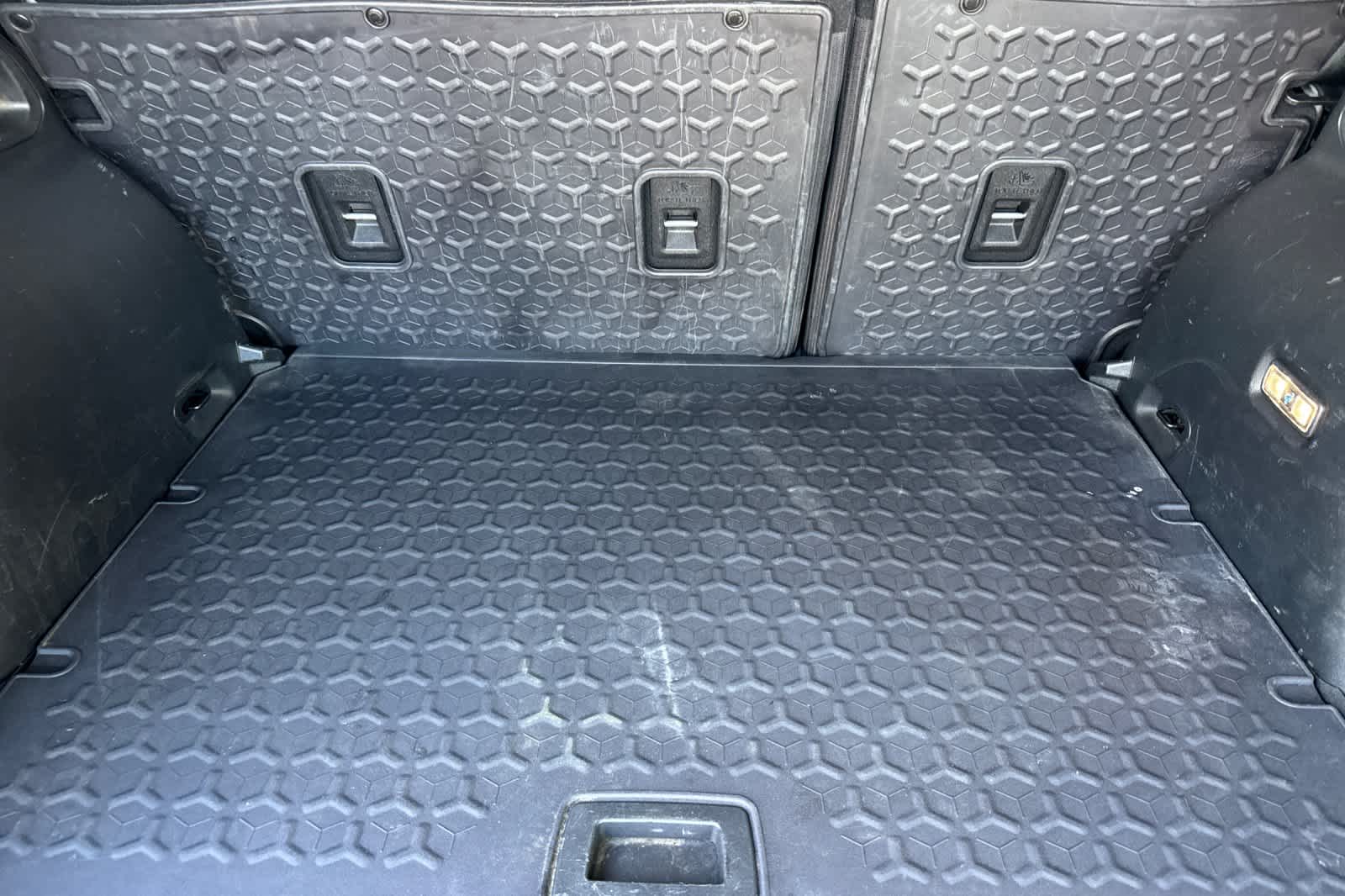 Thumbnail: 2022 Ford Bronco Sport - 15