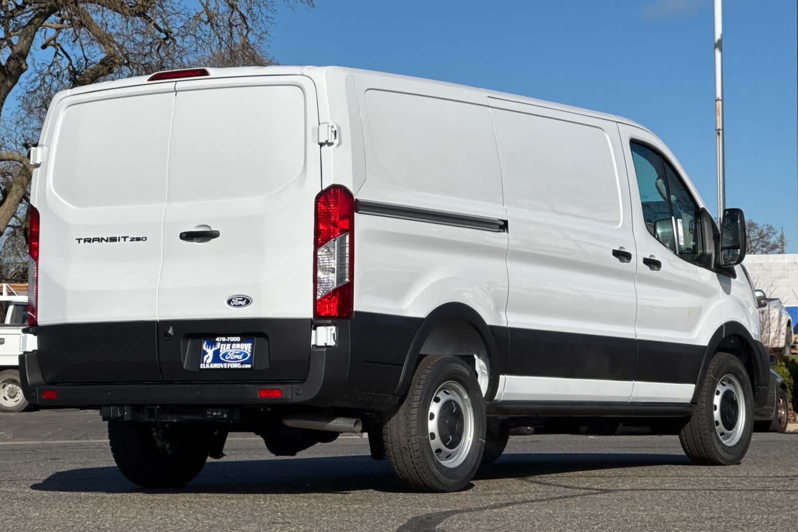 Thumbnail: 2026 Ford Transit Series - 2