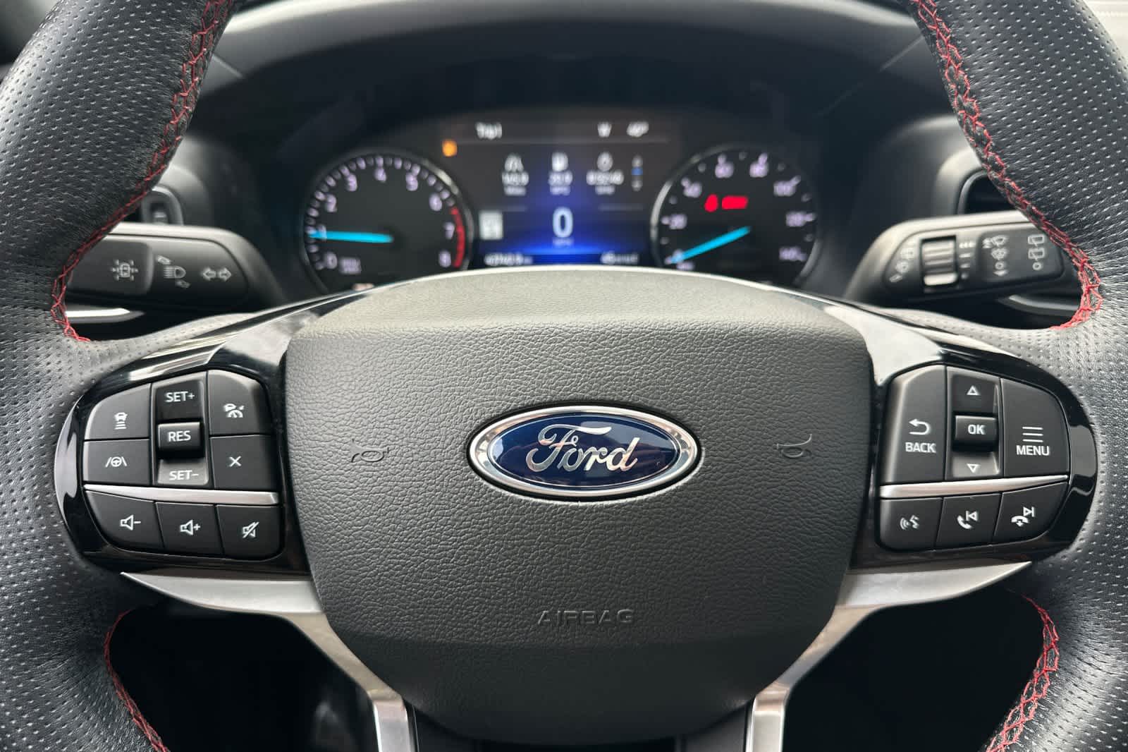 Thumbnail: 2022 Ford Explorer - 24