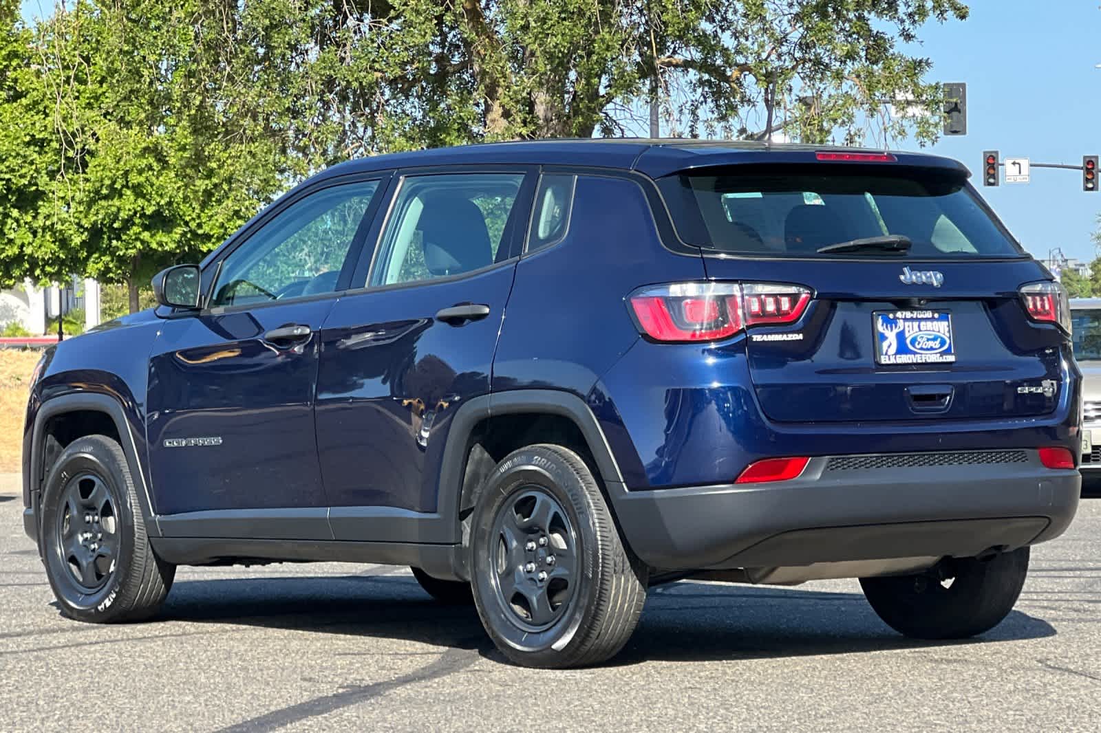 Thumbnail: 2018 Jeep Compass - 6