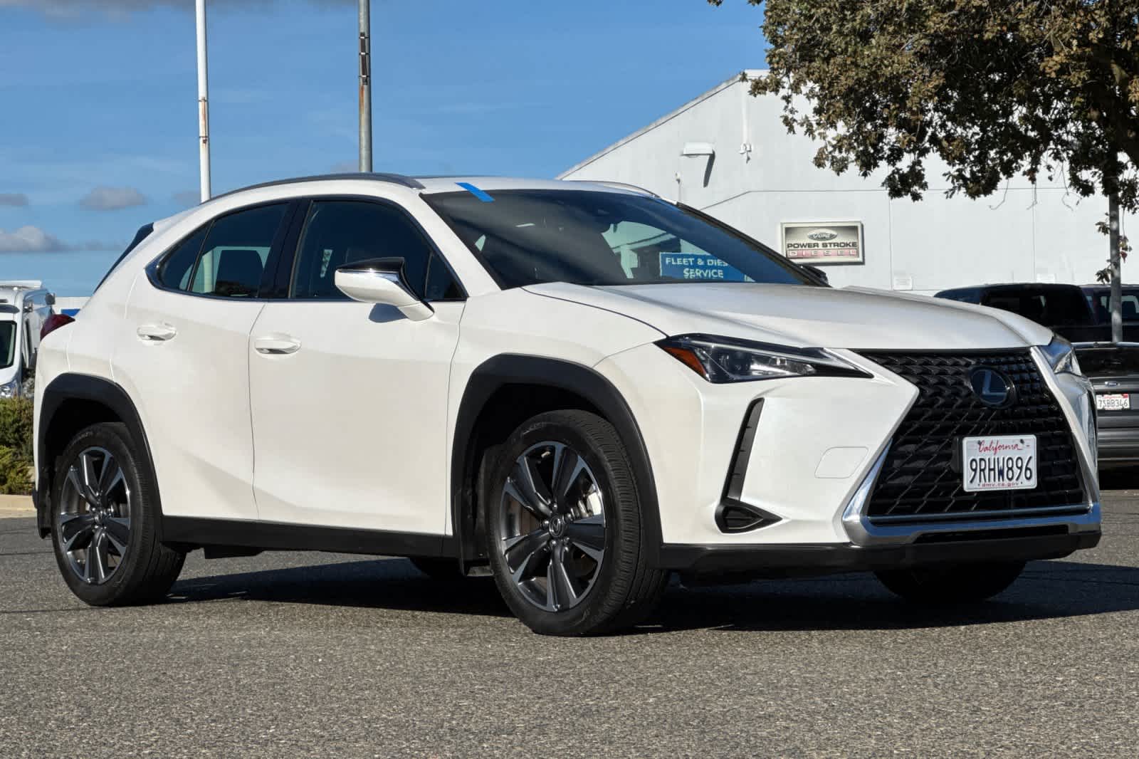 Thumbnail: 2019 Lexus UX - 9
