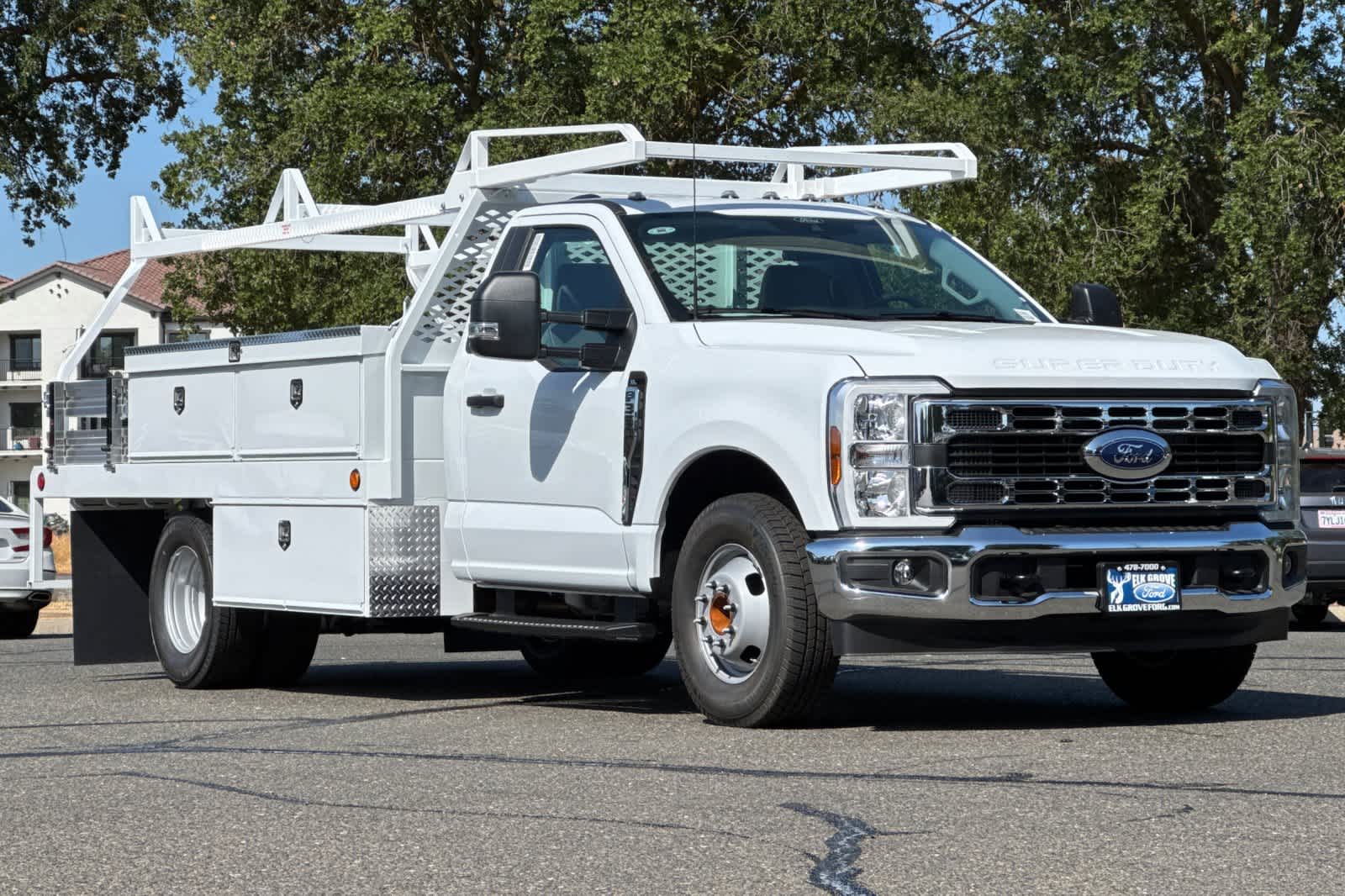 Thumbnail: 2025 Ford F-350 - 8