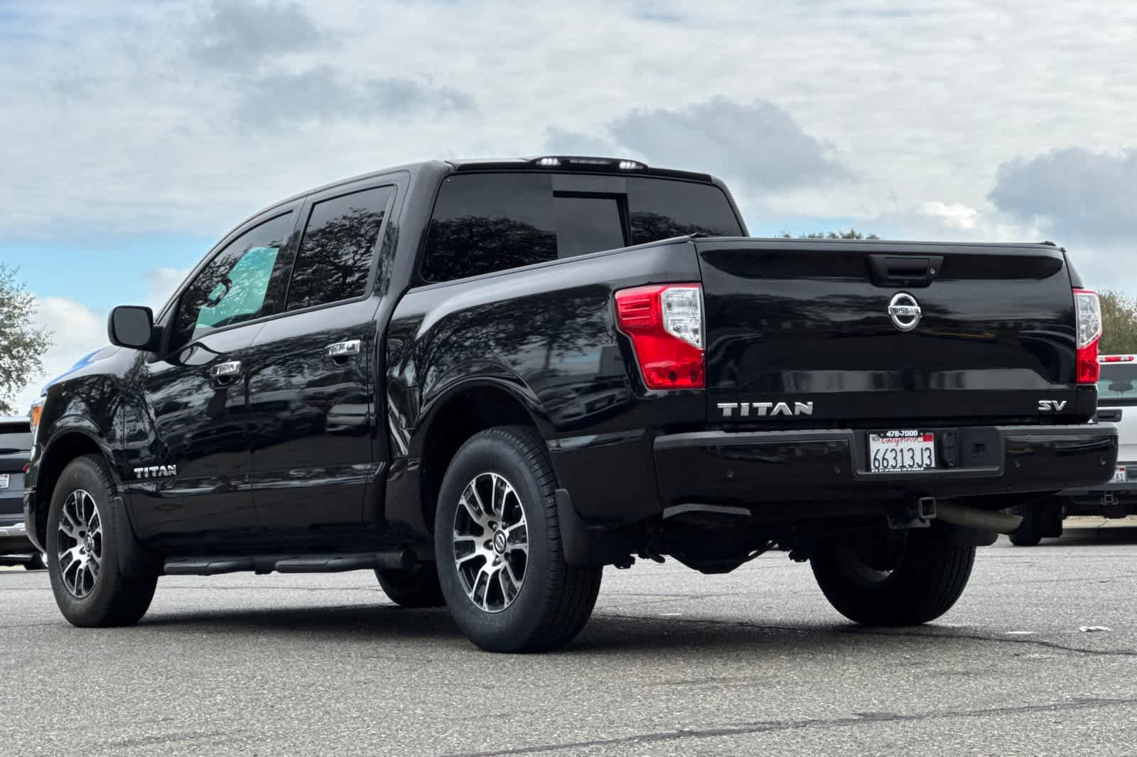 Thumbnail: 2021 Nissan Titan - 6