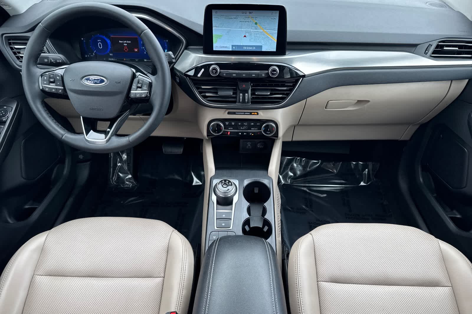 Thumbnail: 2022 Ford Escape - 3