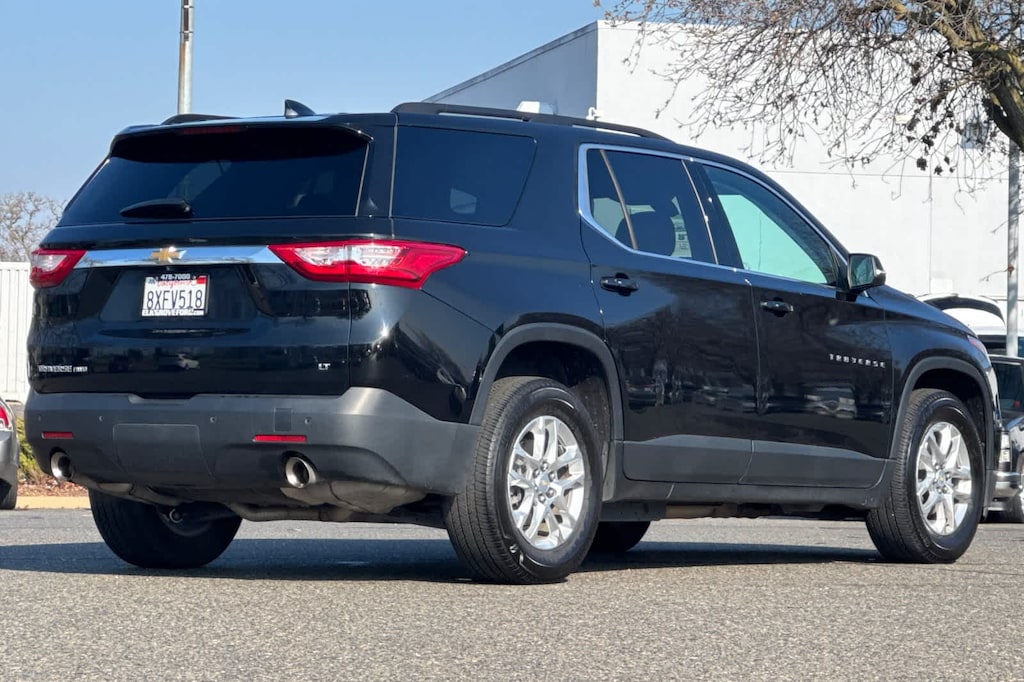 Used 2021 Chevrolet Traverse LT Cloth w/1LT SUV