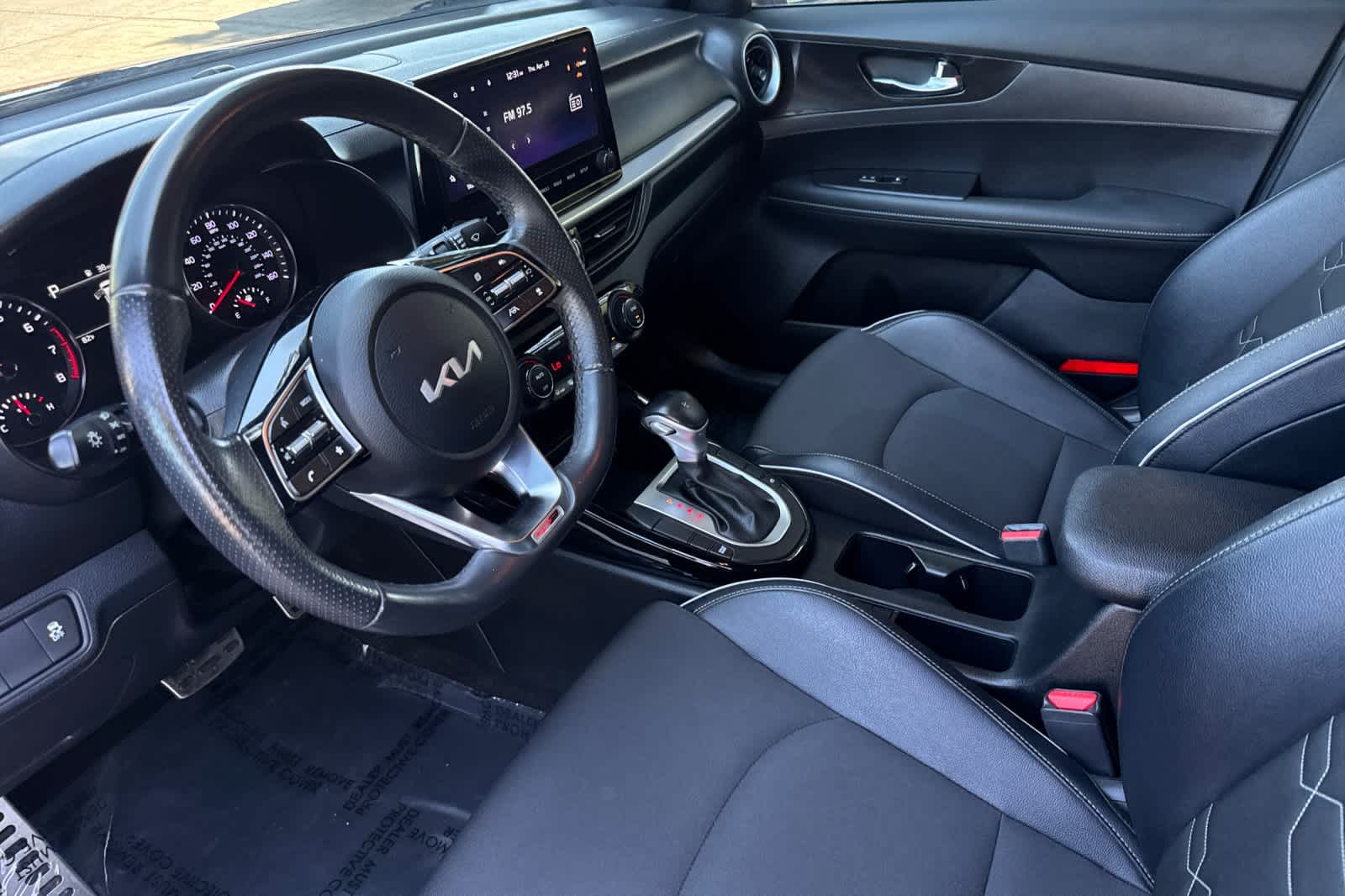 Thumbnail: 2024 Kia Forte - 11