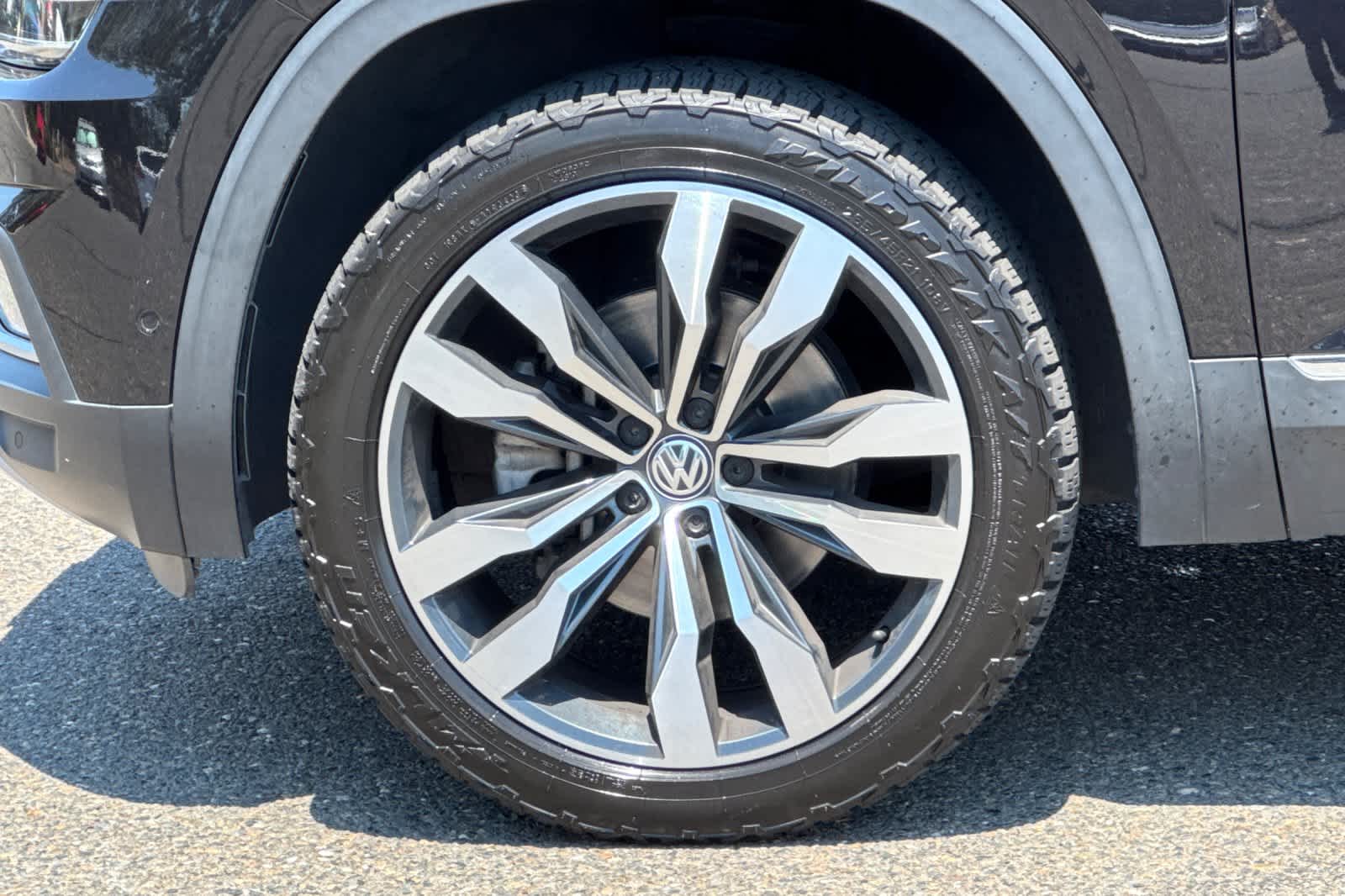 Thumbnail: 2019 Volkswagen Atlas - 28