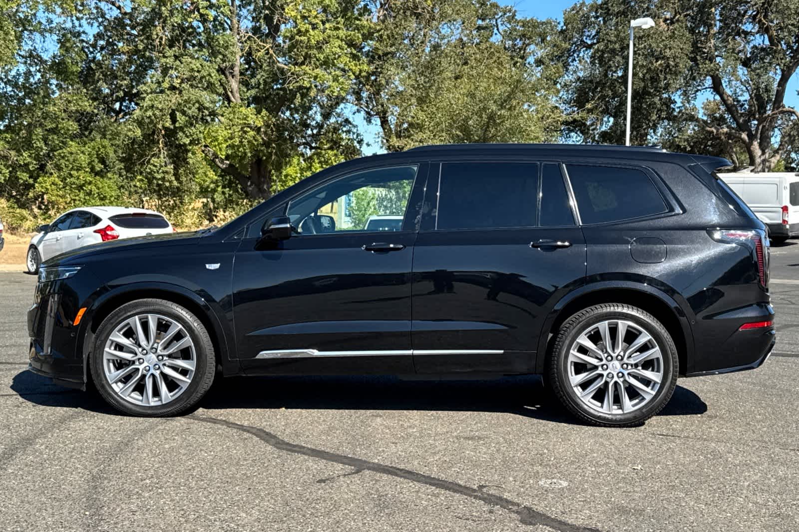 Thumbnail: 2020 Cadillac XT6 - 5