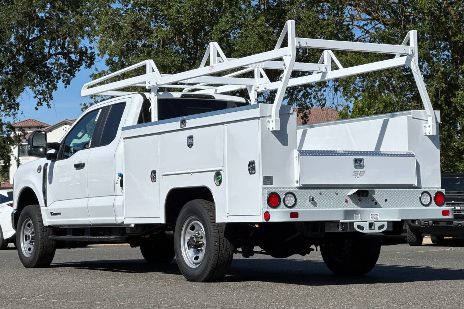 Thumbnail: 2025 Ford F-350 - 6