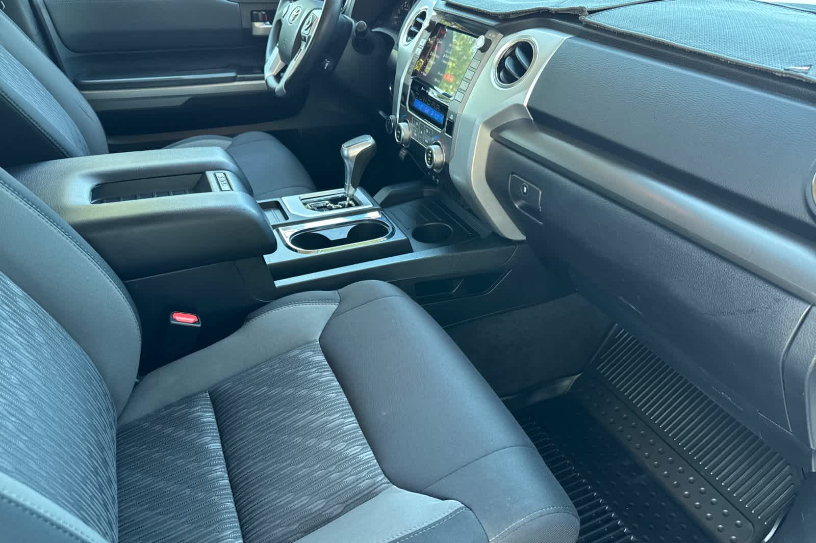 Thumbnail: 2020 Toyota Tundra - 15