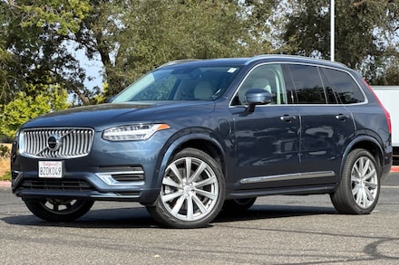 2022 Volvo XC90 Recharge Plug-In Hybrid eAWD Inscription 7 Seater SUV