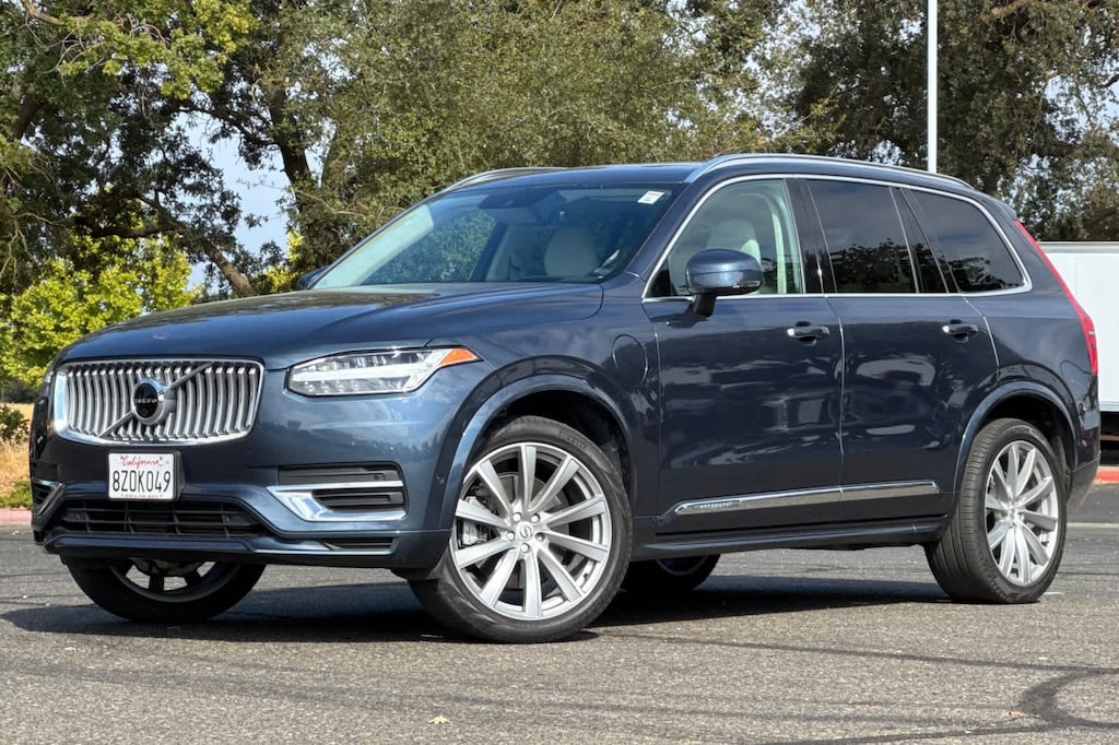 Used 2022 Volvo XC90 Recharge Plug-In Hybrid eAWD Inscription 7 Seater SUV
