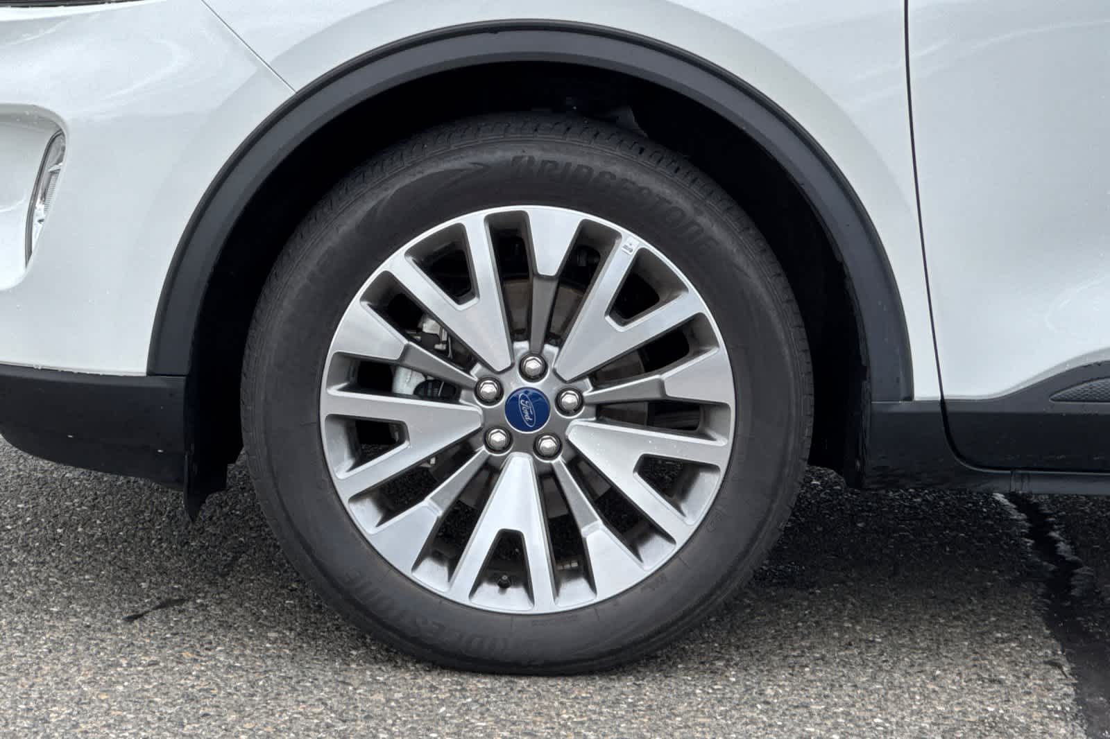 Thumbnail: 2022 Ford Escape - 27