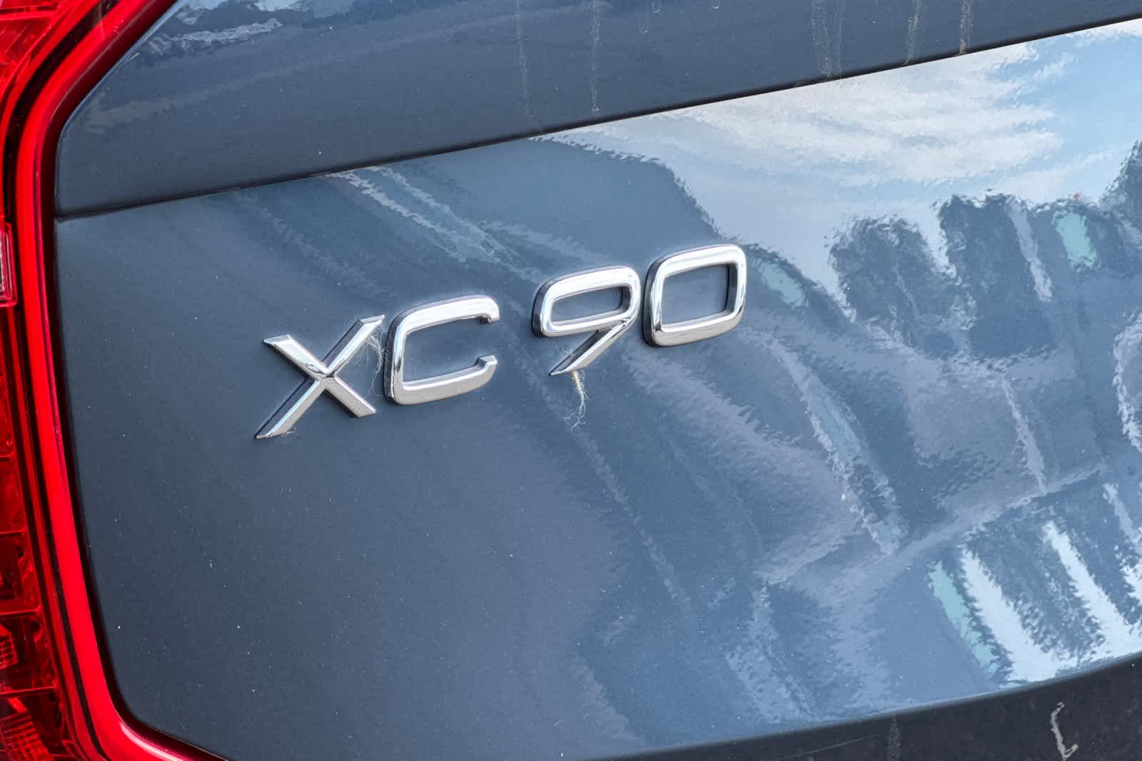 Thumbnail: 2022 Volvo XC90 - 29