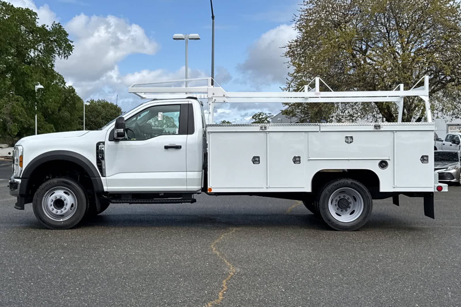 Thumbnail: 2024 Ford F-550 - 5