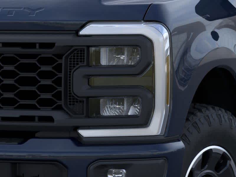Thumbnail: 2025 Ford F-350 - 18