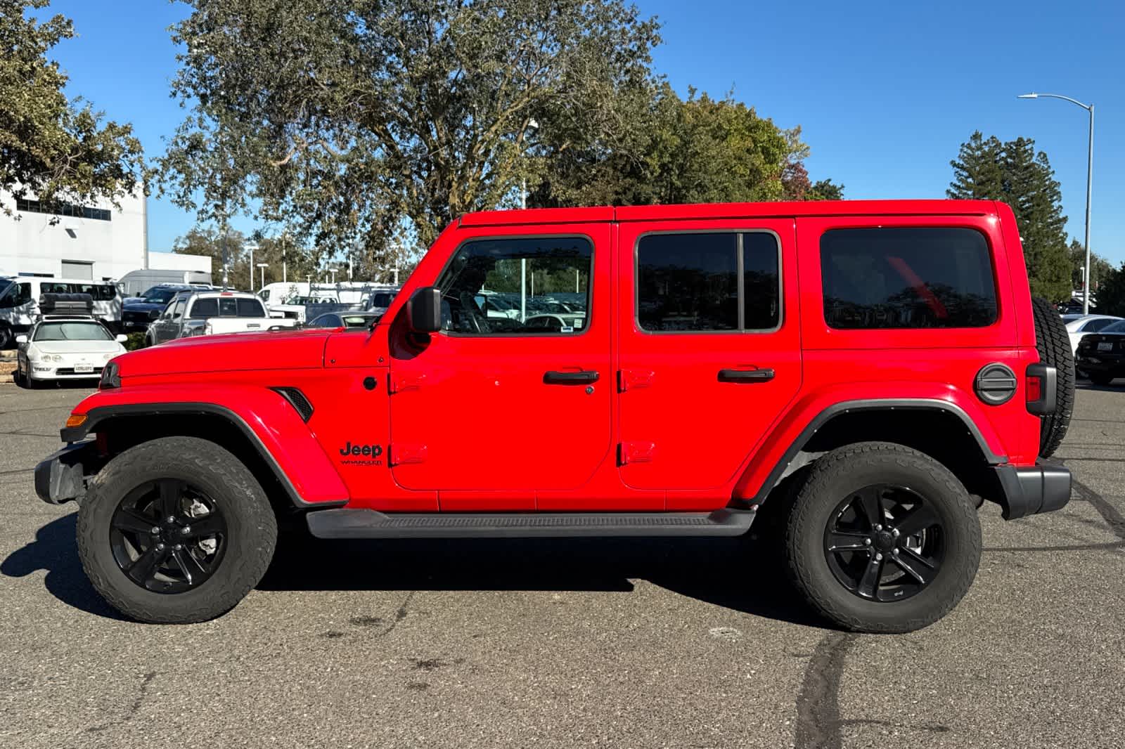Thumbnail: 2021 Jeep Wrangler - 5