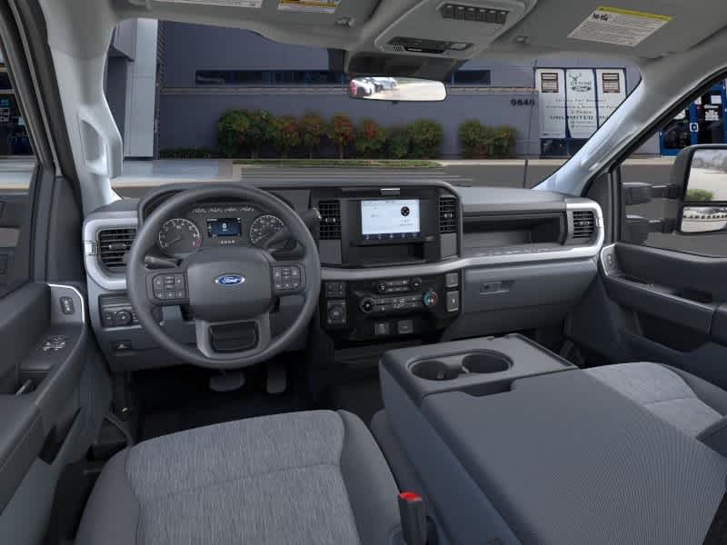 2026 Ford F-350 Super Duty XL - Photo 9