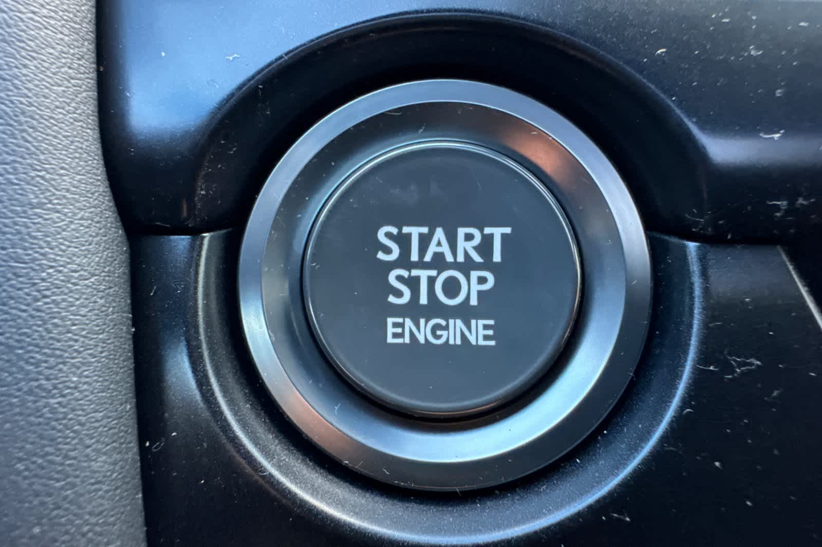 Thumbnail: 2019 Lexus UX - 22