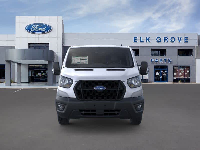 Thumbnail: 2025 Ford Econoline - 8
