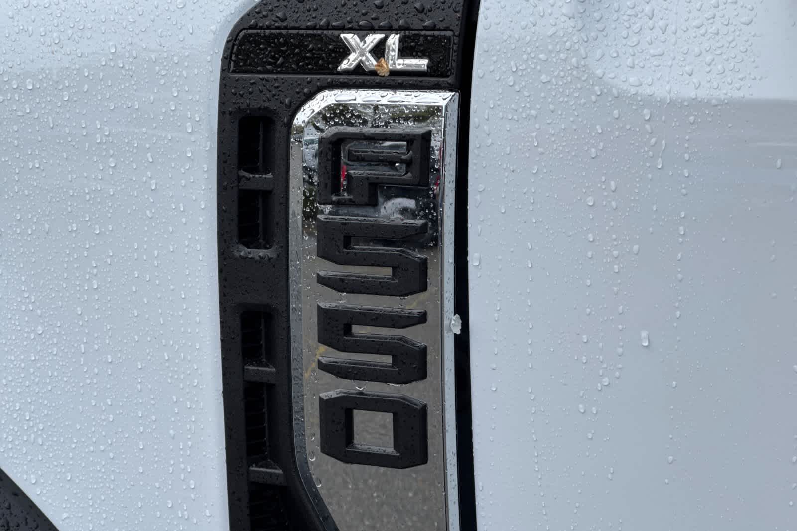 Thumbnail: 2025 Ford F-550 - 26