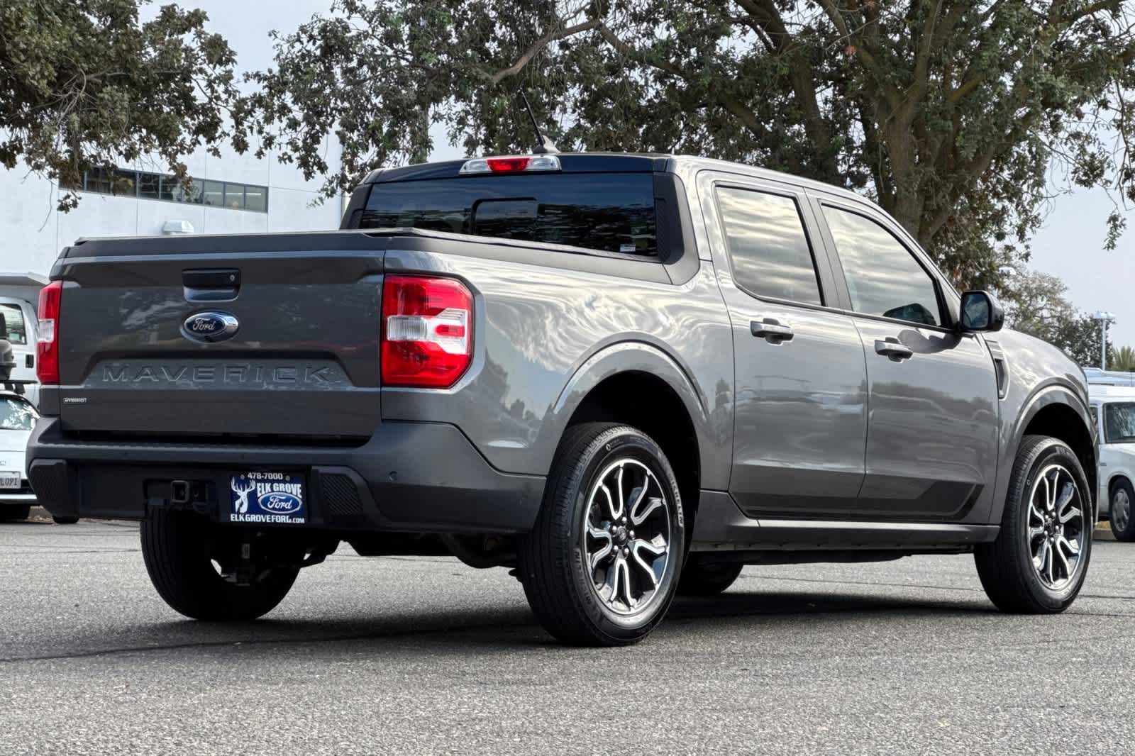 2022 Ford Maverick Lariat photo 2