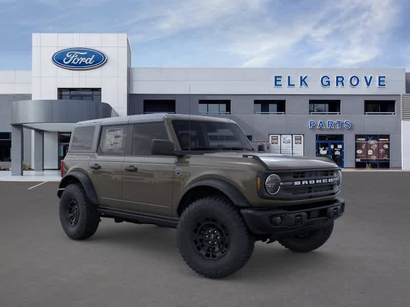Thumbnail: 2026 Ford Bronco - 4